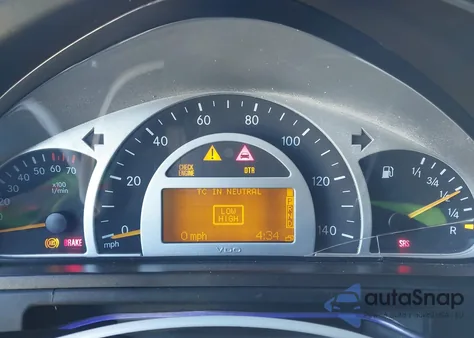 2002 Mercedes-Benz G 500 z USA, uszkodzony, nr VIN WDCYR49E12X130257